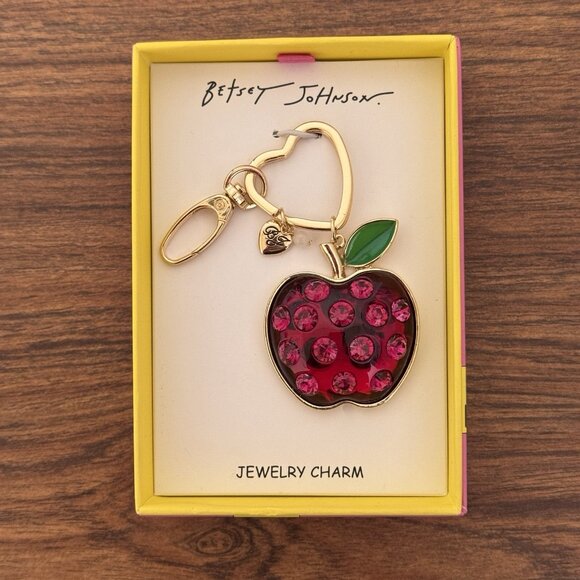 NEW Betsey Johnson Apple Bag Charm Clip Jewelry Keychain Gift Handbag Teacher - Picture 3 of 4